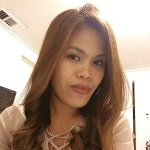 Meet your Posher, Divina